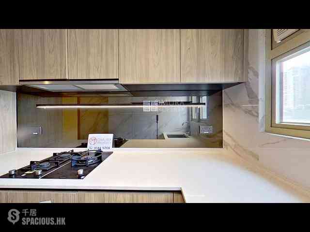 Mid Levels Central - St. Joan Court 11