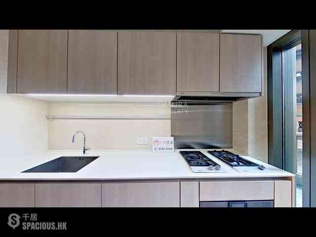 Mid Levels Central - 3, MacDonnell Road 11