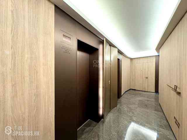Mid Levels Central - St. Joan Court 20