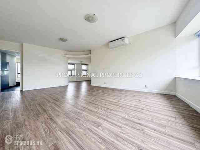 Mid Levels Central - Birchwood Place 04