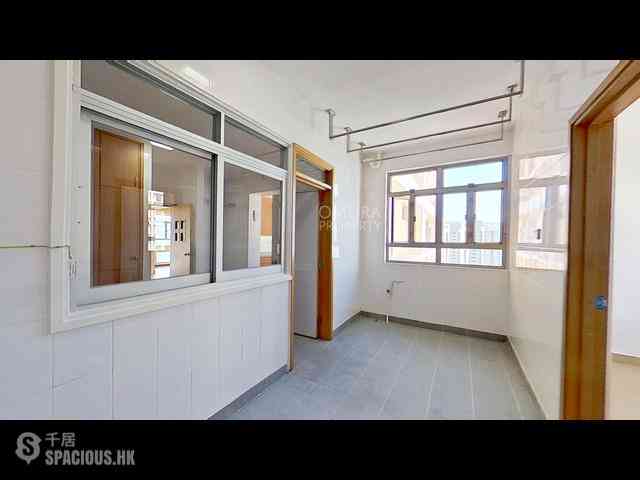 Jardines Lookout - 111, Mount Butler Road 09