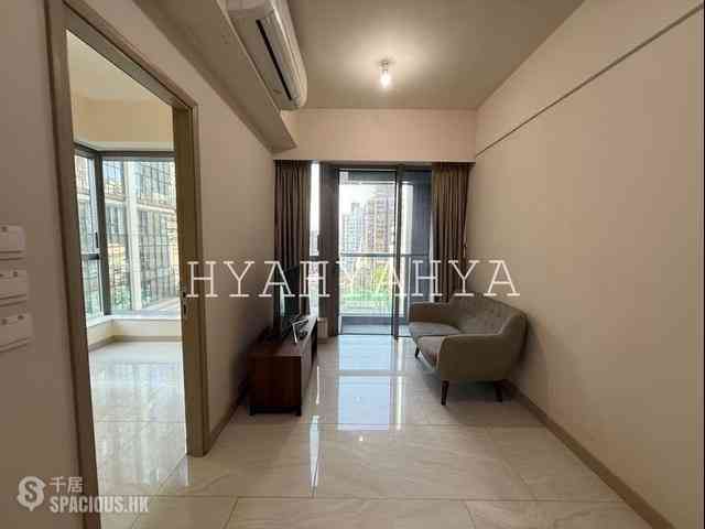 Sai Ying Pun - King's Hill 02