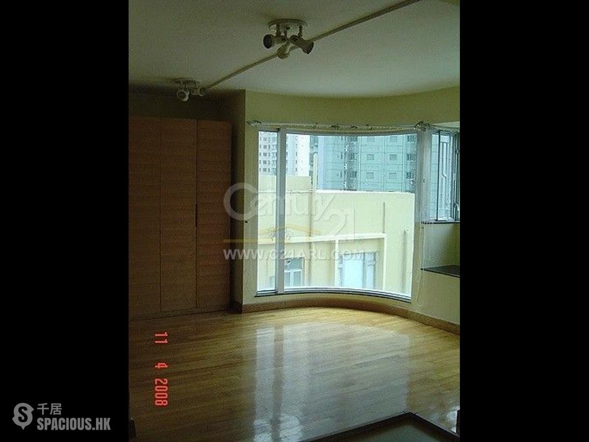 Tai Hang - Grand Deco Tower 01