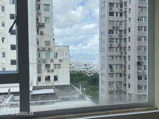 Tin Hau - Kam Hon Building 22
