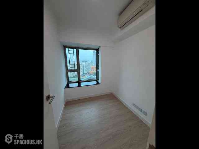 West Kowloon - Sorrento 07