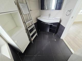Mid Levels Central - Birchwood Place 15