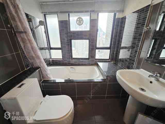 Mid Levels Central - Birchwood Place 16