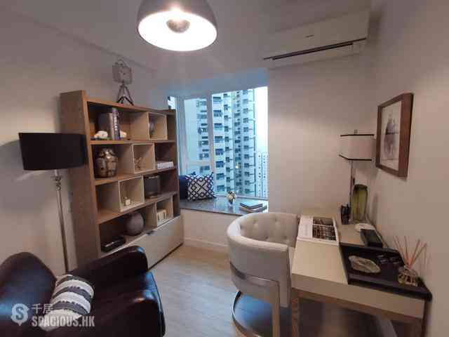Mid Levels Central - Hillsborough Court Block 4 05