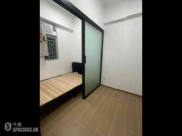 Causeway Bay - Hoi Deen Court 03
