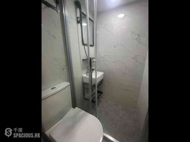 Causeway Bay - Hoi Deen Court 05
