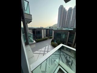 Tseung Kwan O - Capri 04