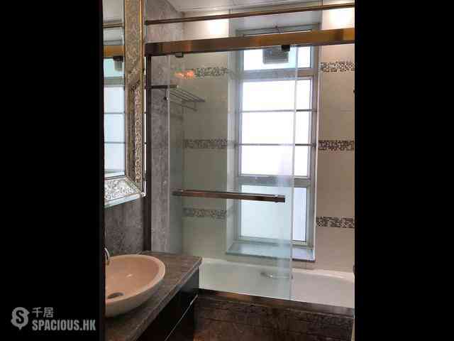 Quarry Bay - Casa 880 02