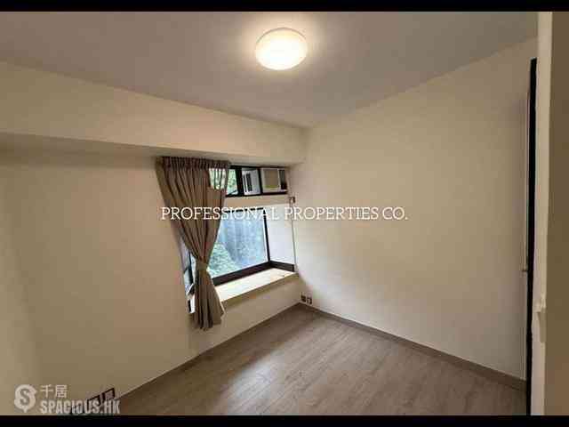 Happy Valley - Ventris Place 08