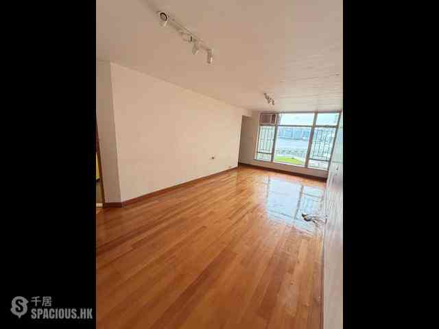 Fortress Hill - Harbour Heights Block 2 (Sung Fung Court) 01