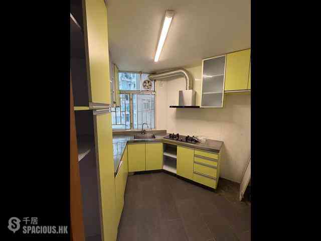 Fortress Hill - Harbour Heights Block 2 (Sung Fung Court) 07