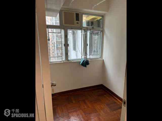 Mong Kok - Wah Fat Mansion 02
