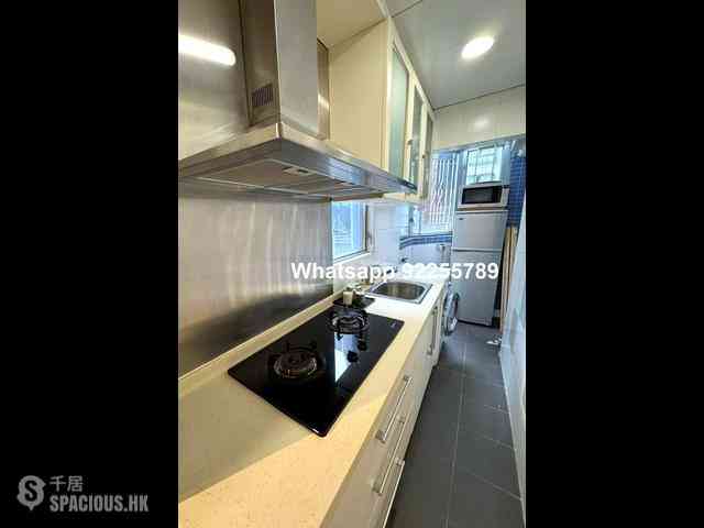Mid Levels West - Cartwright Gardens 06