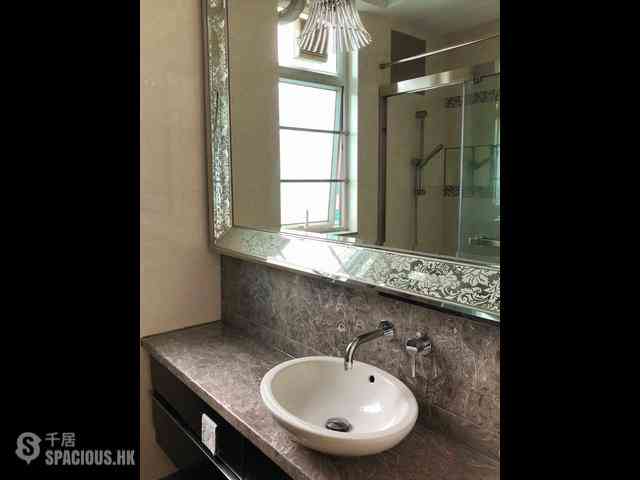 Quarry Bay - Casa 880 04