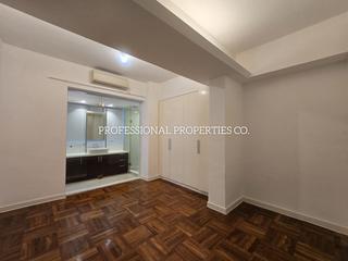 Mid Levels Central - Kam Yuen Mansion 06