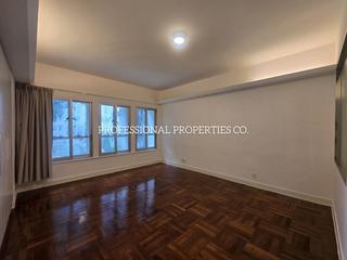 Mid Levels Central - Kam Yuen Mansion 08
