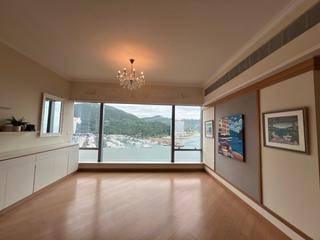 Ap Lei Chau - Larvotto Block 1 07