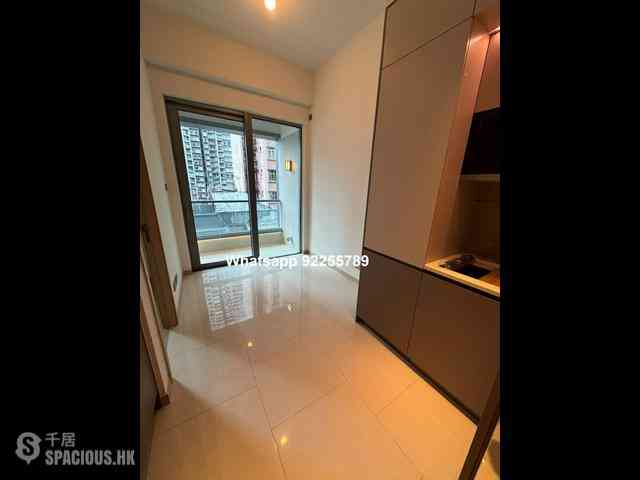Sai Ying Pun - Upper Manor 01