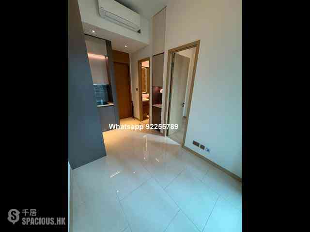 Sai Ying Pun - Upper Manor 02
