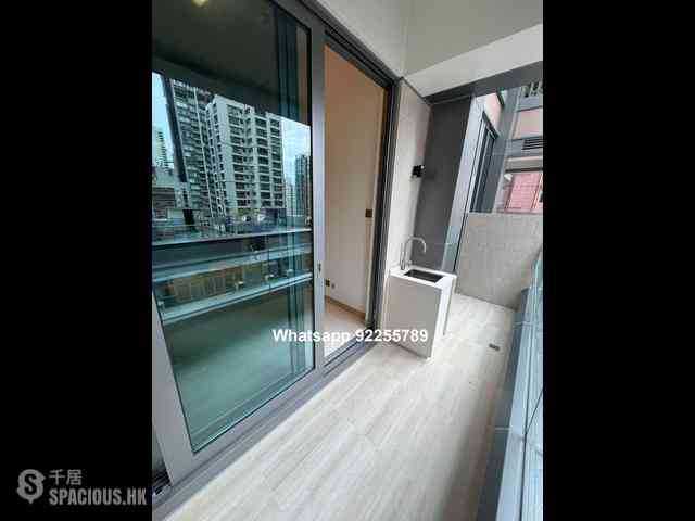 Sai Ying Pun - Upper Manor 05