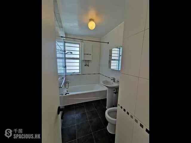 Pok Fu Lam - Scenic Villas 04