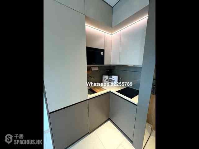 Sai Ying Pun - Upper Manor 08