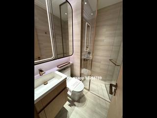 Sai Ying Pun - Upper Manor 09