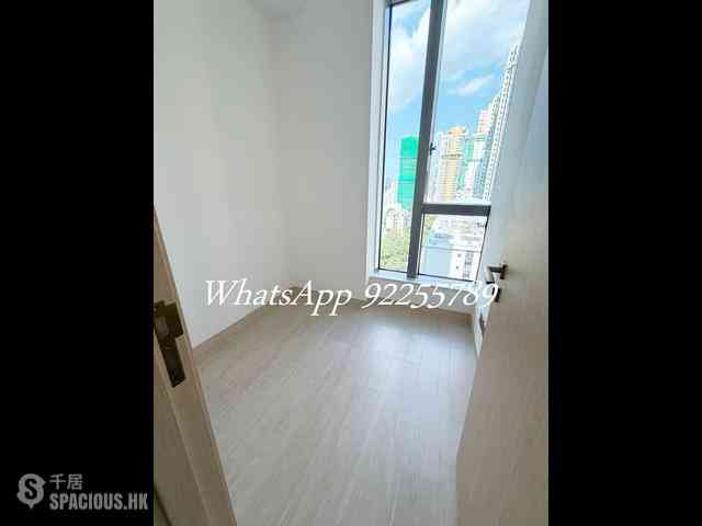 Sai Ying Pun - Upper Manor 06