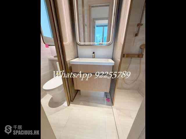Sai Ying Pun - Upper Manor 07