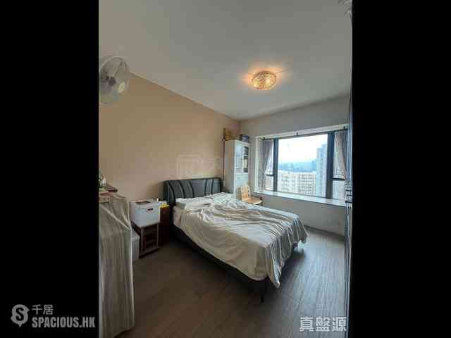 Shek Tong Tsui - The Belcher's Phase 2 Block 8 03