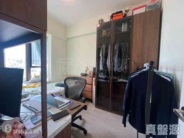 Shek Tong Tsui - The Belcher's Phase 2 Block 8 04