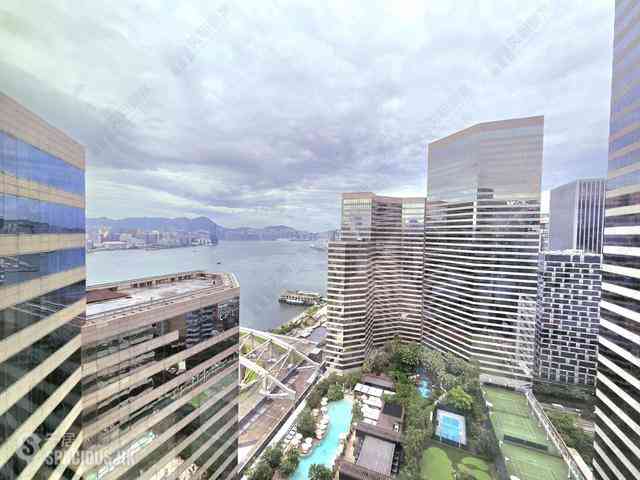 Wan Chai - Convention Plaza Apartments 08