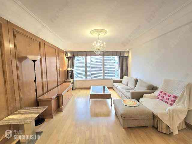 Wan Chai - Convention Plaza Apartments 09