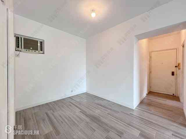 Mid Levels Central - Hillsborough Court 02