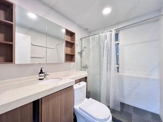 Mid Levels Central - Hillsborough Court 05
