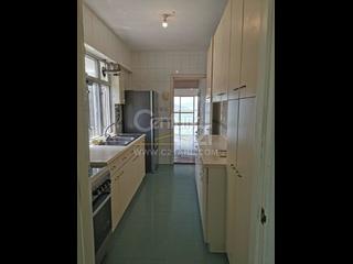 Pok Fu Lam - Scenic Villas 03