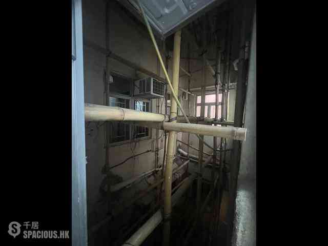 Quarry Bay - Chung Hing Mansion 05