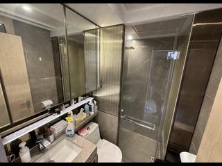 Sai Ying Pun - King's Hill 03