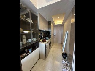 Sai Ying Pun - King's Hill 04
