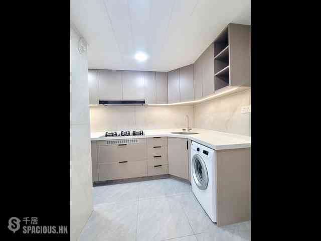 Sai Wan Ho - Felicity Garden Block 2 03