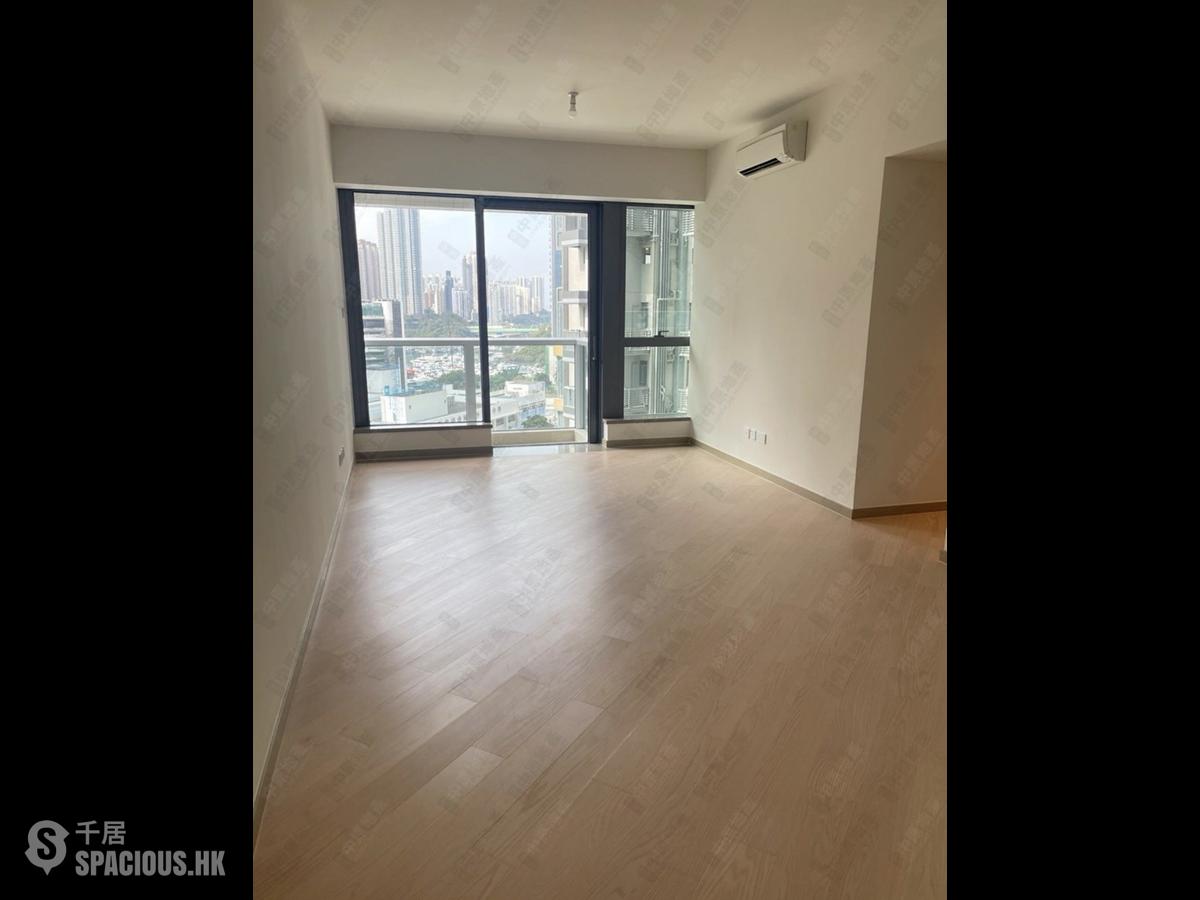 Wong Chuk Hang - The Southside Phase 1 Southland Tower 1B 01