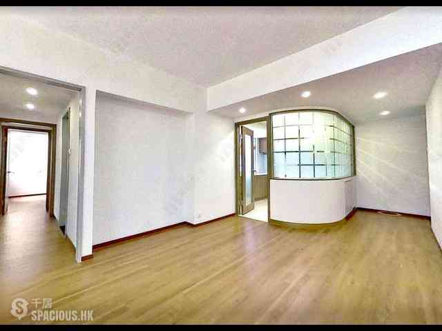 Mid Levels West - Realty Gardens 10