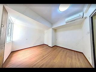 Mid Levels West - Realty Gardens 07
