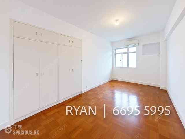 Pok Fu Lam - Scenic Villas 09