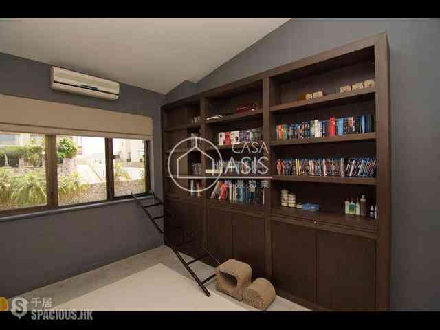 Chung Hom Kok - 19-25, Horizon Drive 04