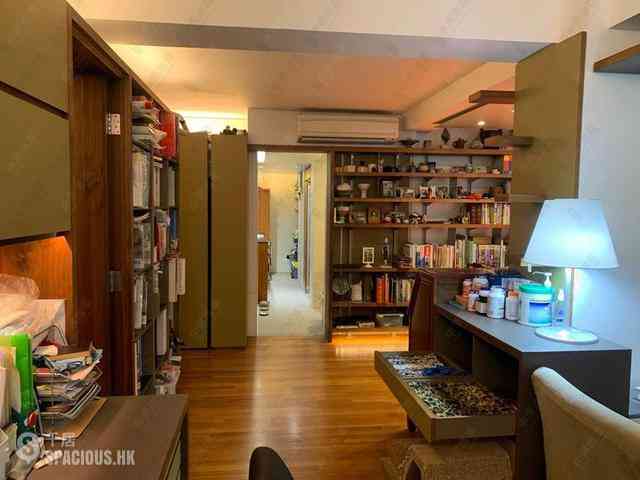 Wan Chai - Phoenix Court Block 2 19